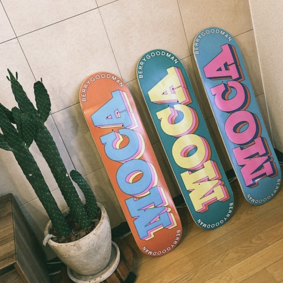 【一般予約】MOCA Birthday オリジナルスケートボード　デッキ
