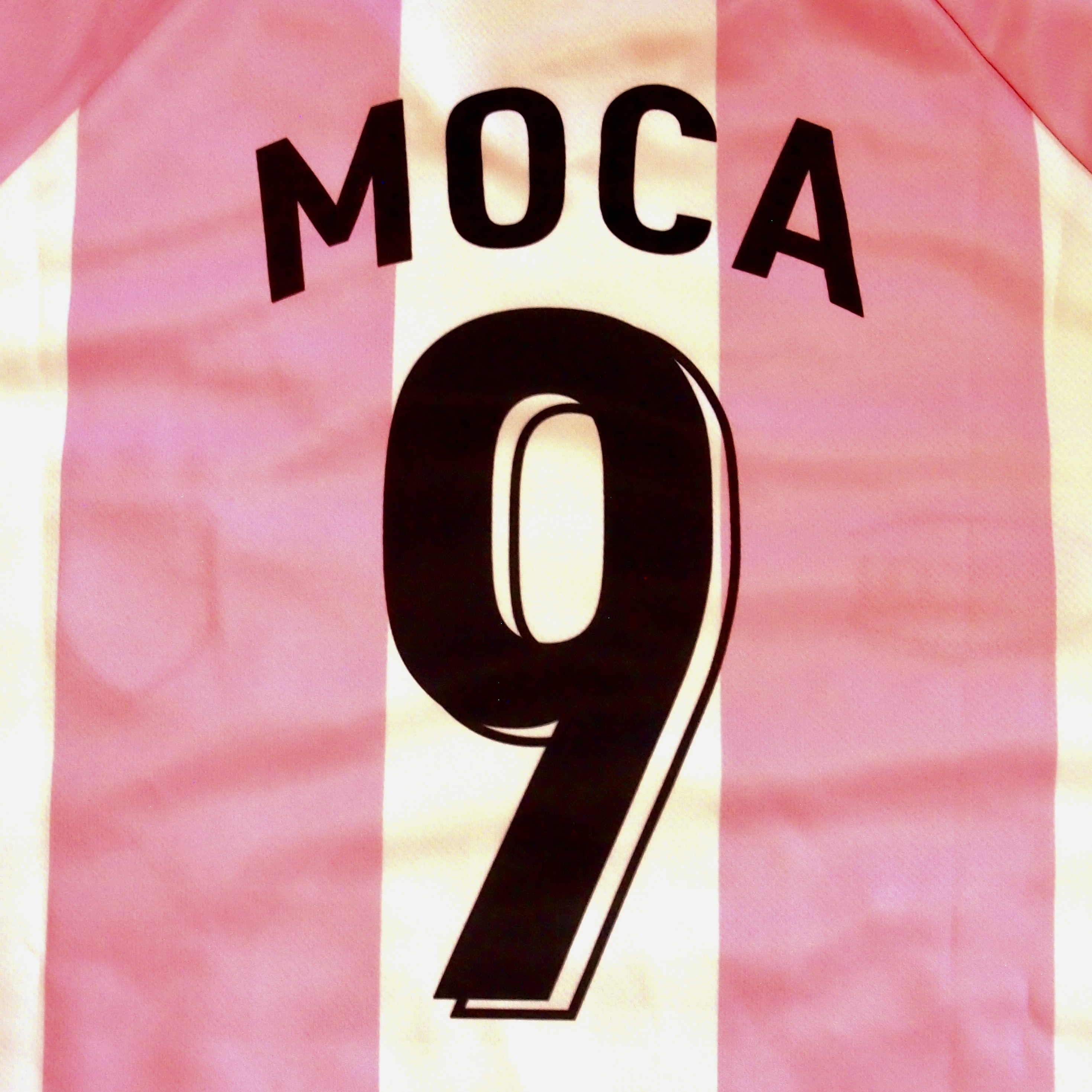 MOCAモデル｜ベリグ代表サッカーシャツ